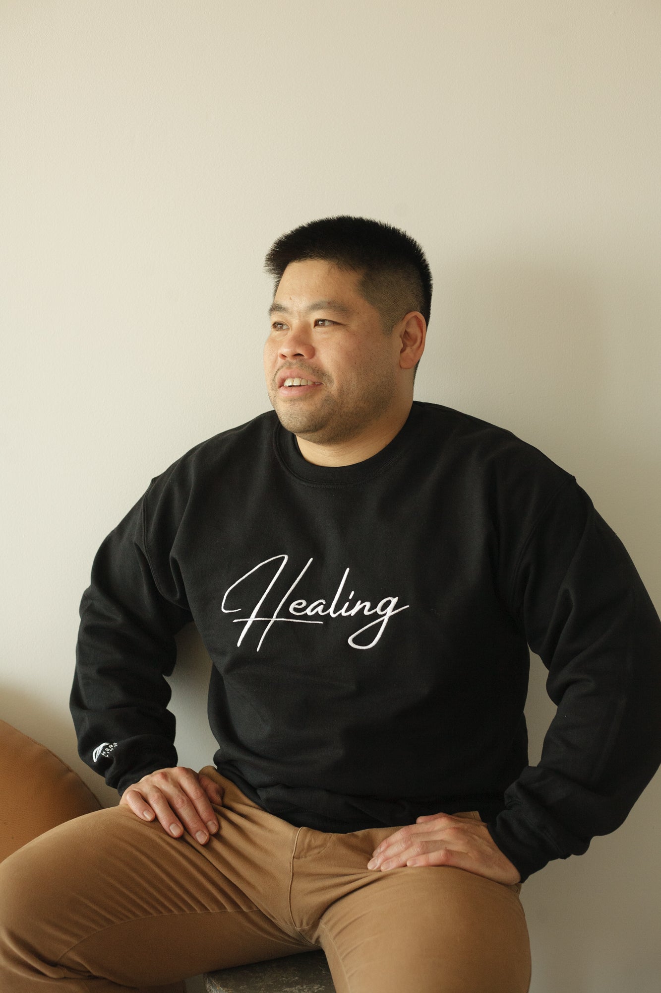 Healing Crewneck (Black)